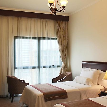 Siji Hotel Apartments 푸자이라 외부 사진